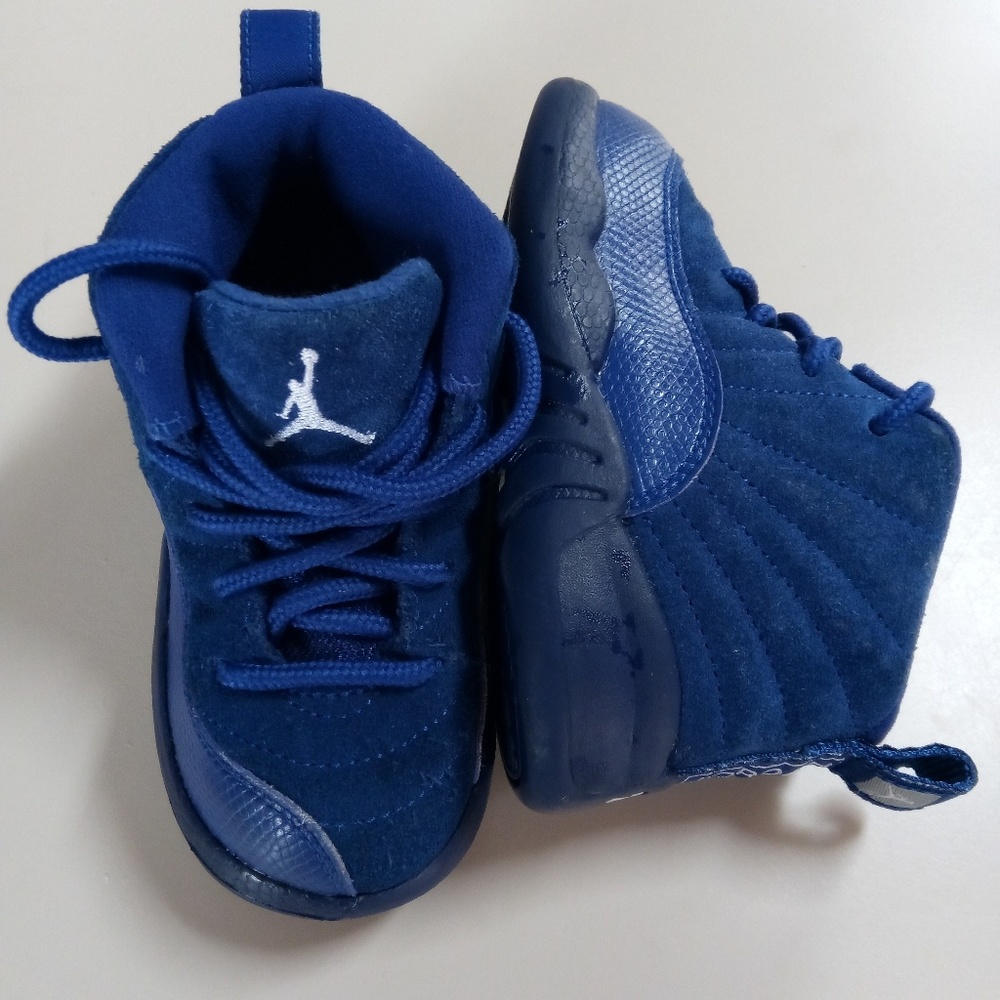Retro 12 Jordan's toddler size 7
